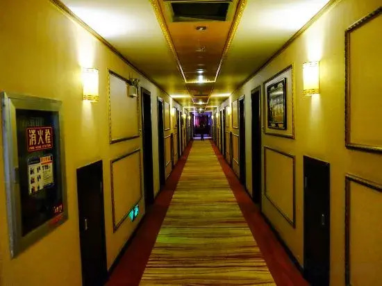 Gangjian Hotel