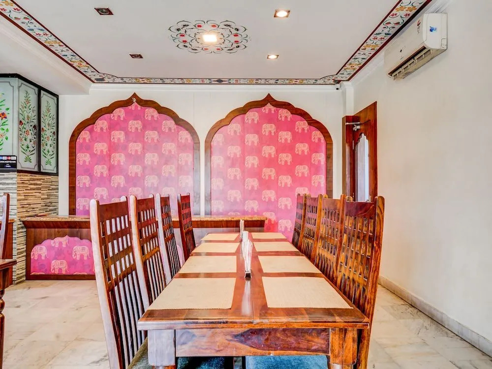 OYO 22400 Hotel Lichana Haveli