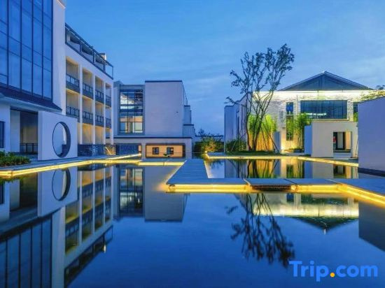 Qinghe yinju Hotel