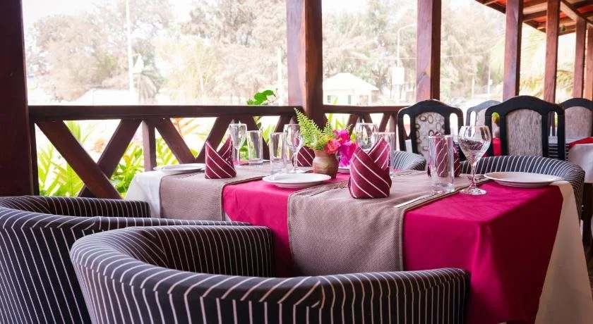 Calabash Apartment-Hotel