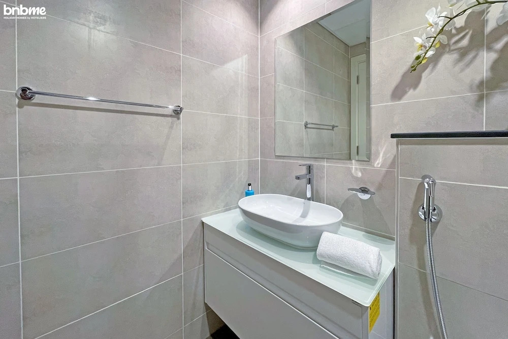 bnbme | Damac Hills Carson Tower | STUDIO
