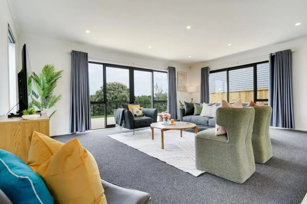 Wonderful River View-Brand New Home - 4 Bedrooms