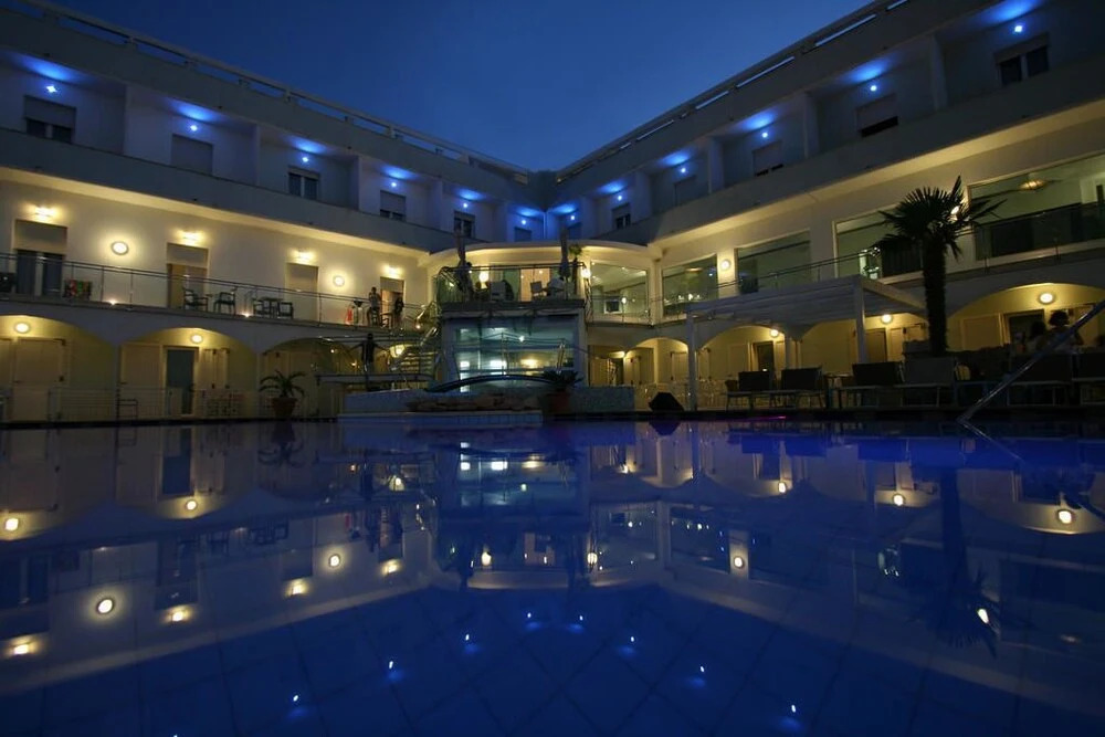 Hotel Splendid Mare