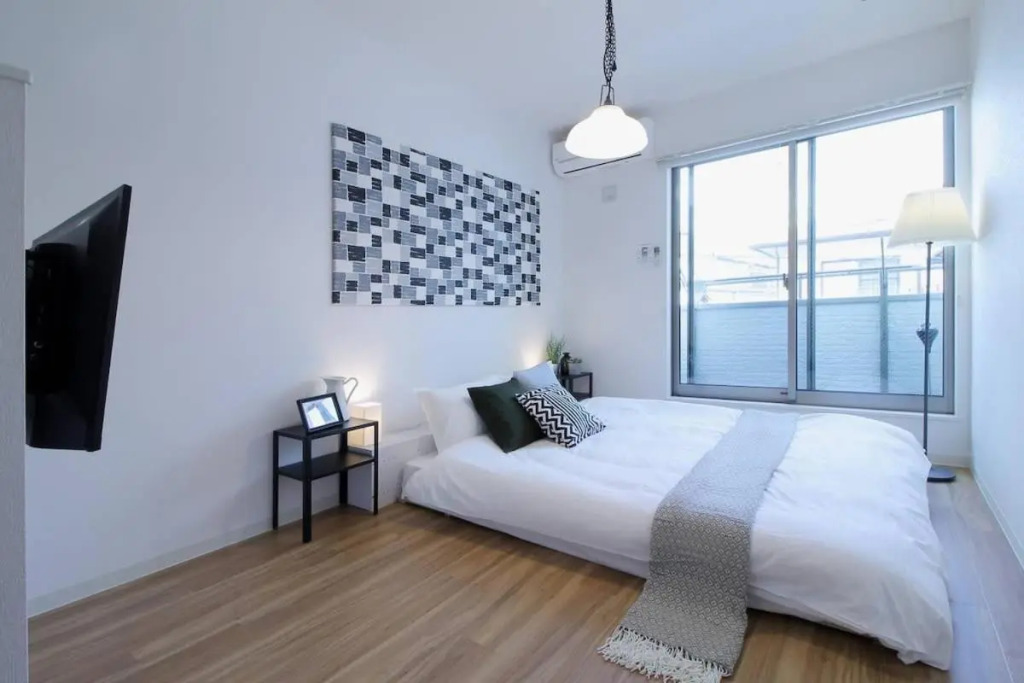 2mins walk Baseball 5mins walk Hiroshima Sta