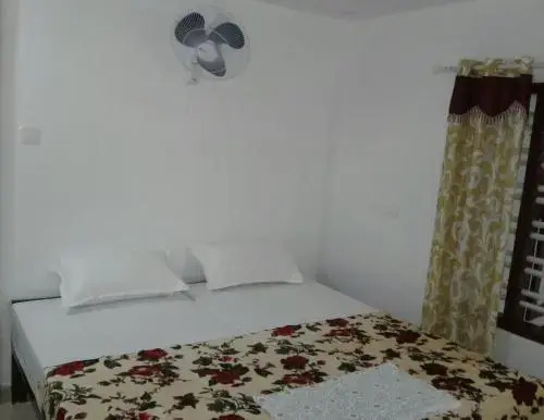 VALIYATH HOLIDAYS HOMESTAY