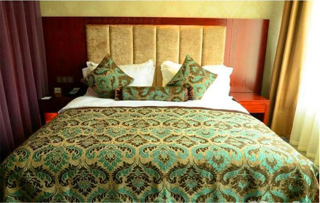 Hongyuan Hotel (Lanzhou Nanguan Night Market)