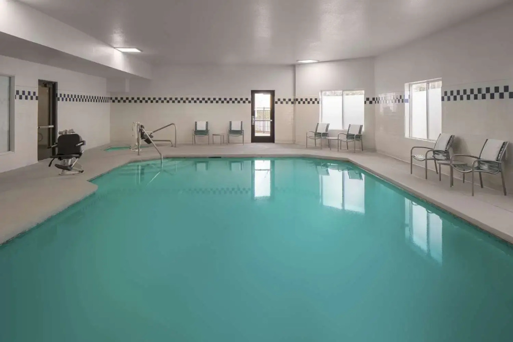 Отель DoubleTree by Hilton Salem, Oregon