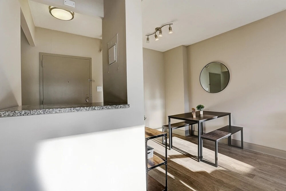 FRONTDESK 500 Fifth Apts Downtown Nashville