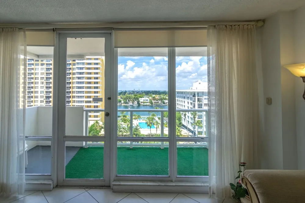 Ocean Grand Residences