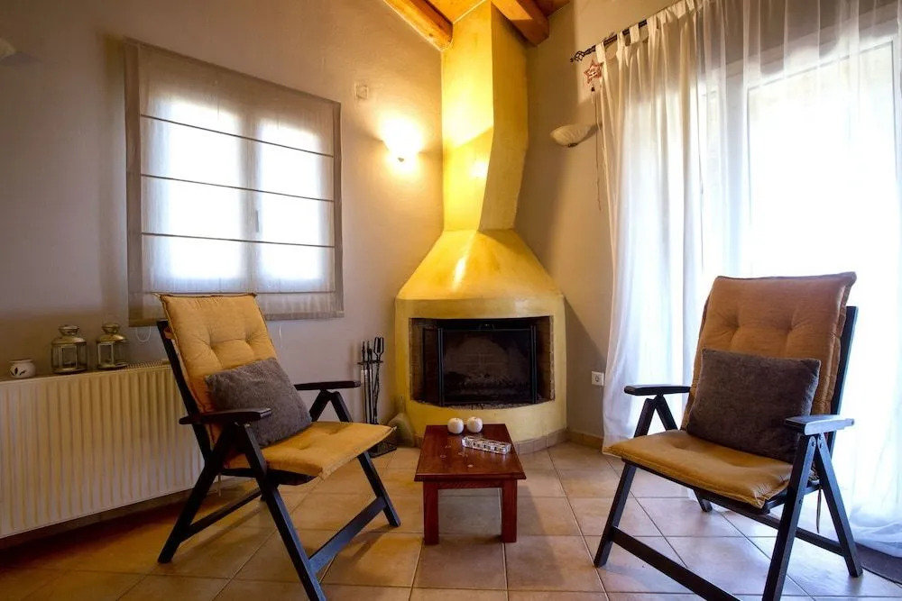 Villa Caramel