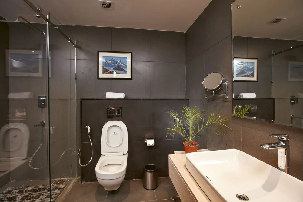 Indreni Suites Hotel