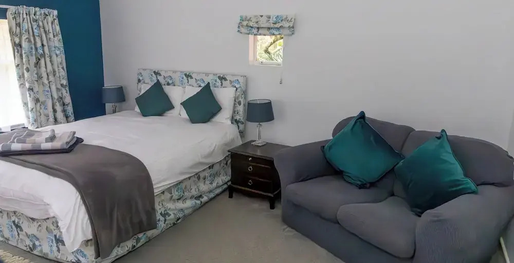 Tranquil Forest Retreat in Brockenhurst