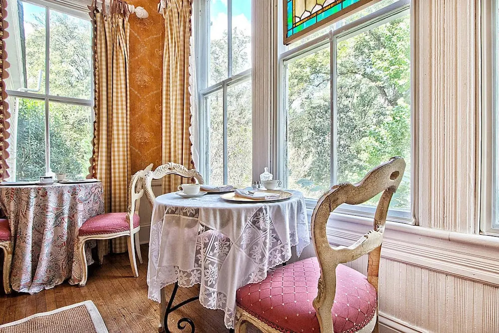 Antebellum Inn