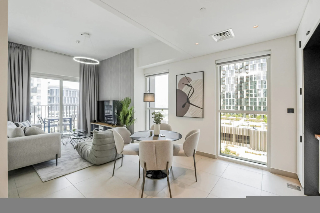Luxury at Socio Dubai Hills 2 Beds Sleeps 4