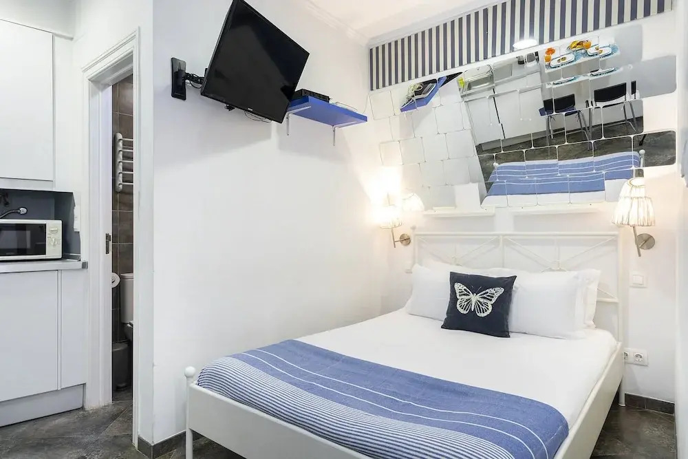 WHome Hidden Gem in Alfama perfect to explore Lisbon