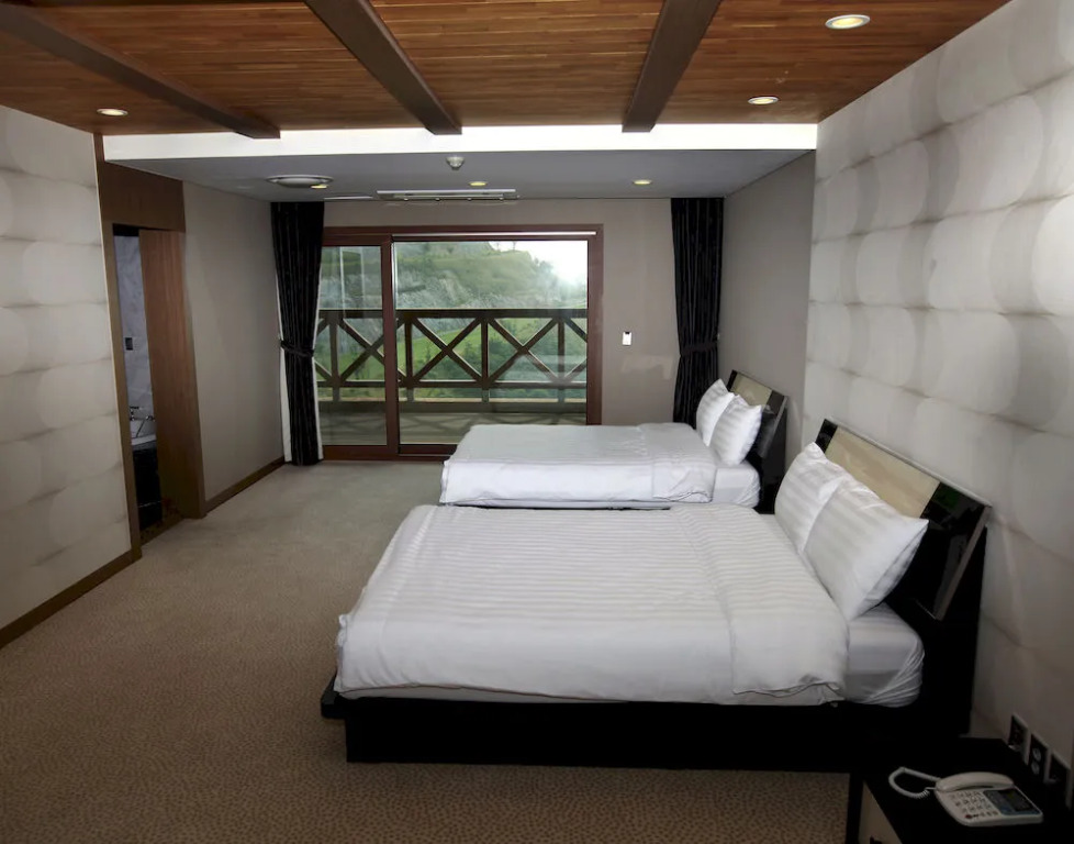 City Park Golf & Hotel