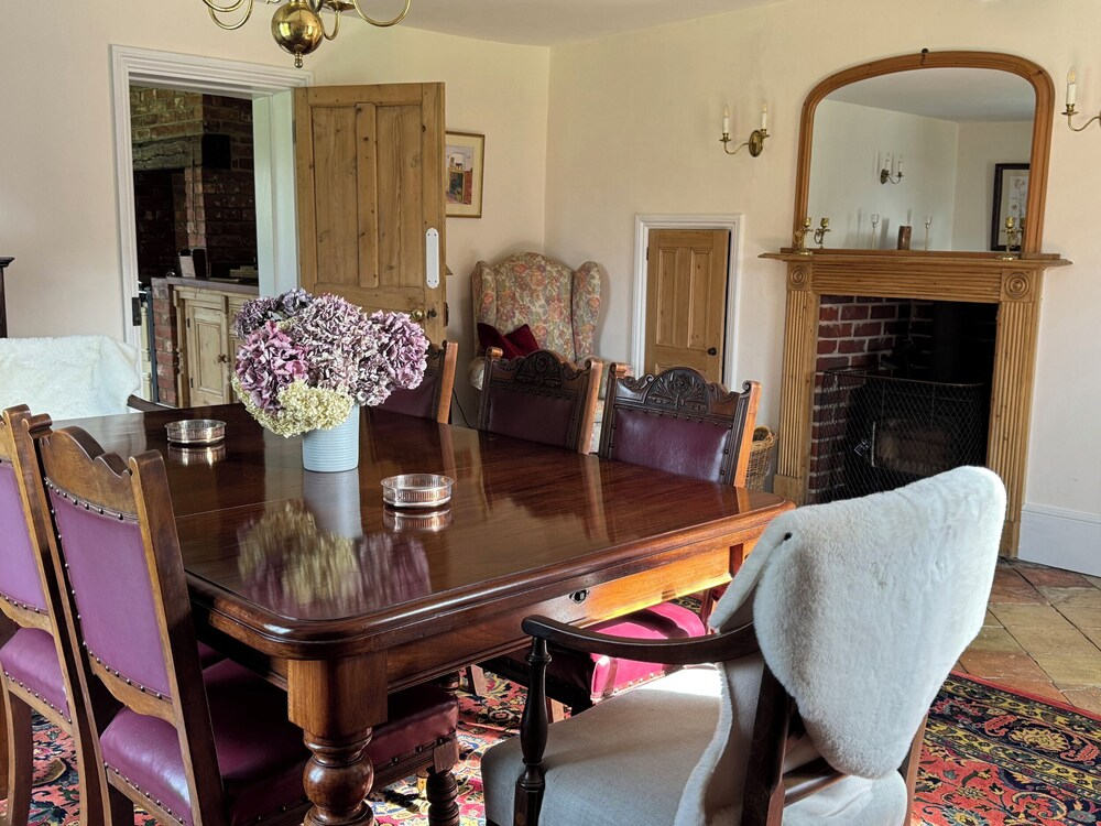 Cutbush Farmhouse