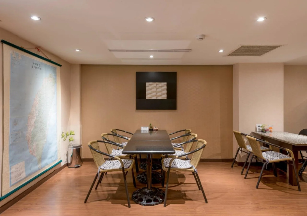 Fu Chang Hotel