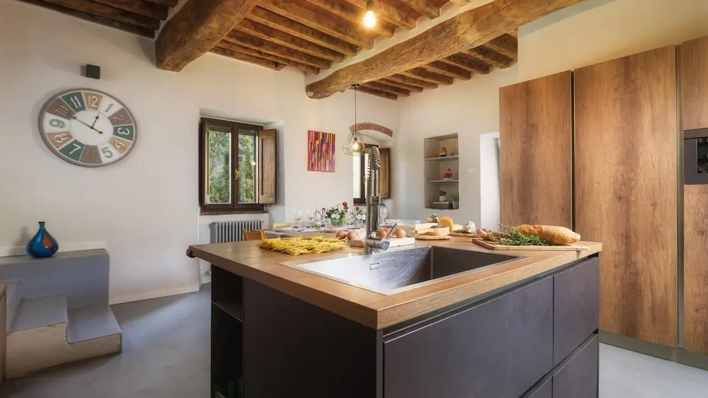 LA VECCHIA PIEVE 8, Emma Villas