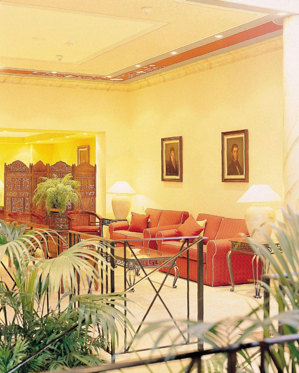 Apartamentos RF Bambi Adults Only