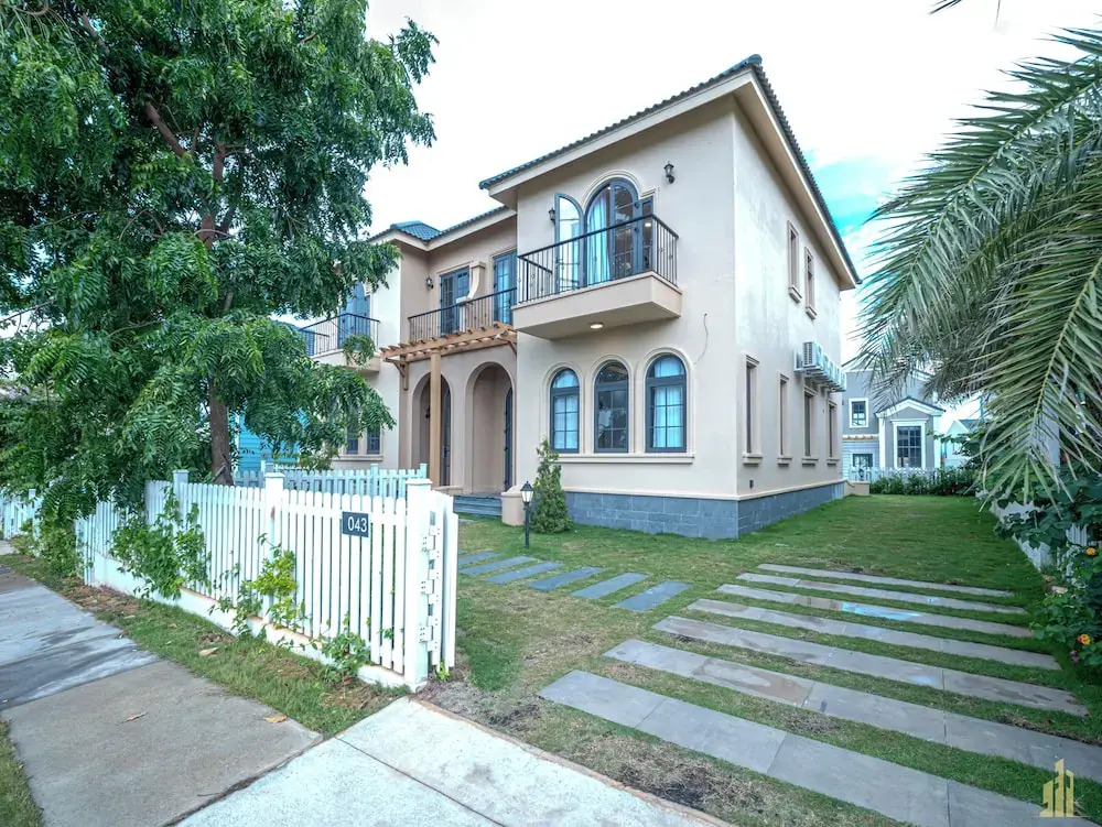 PRS Golf Villa
