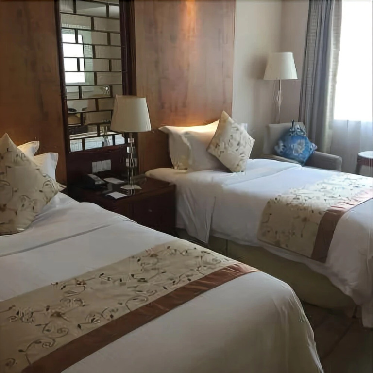 Harbour City Hotel
