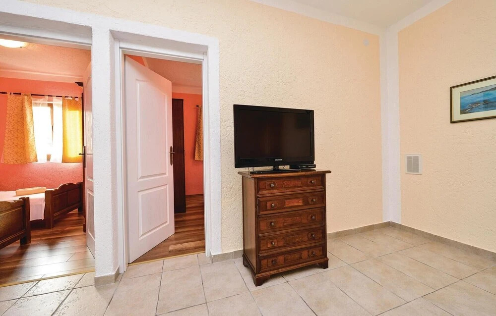Nice Apartment in Vir With 2 Bedrooms, Wifi and Outdoor Swimming Pool