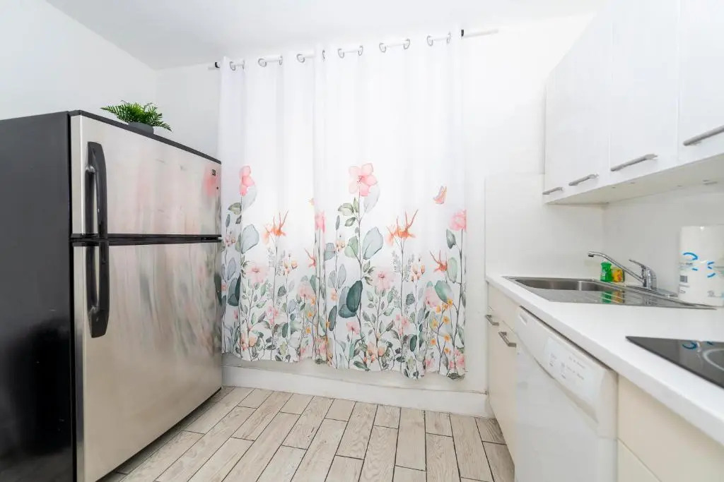 Sofi Beach Apartments