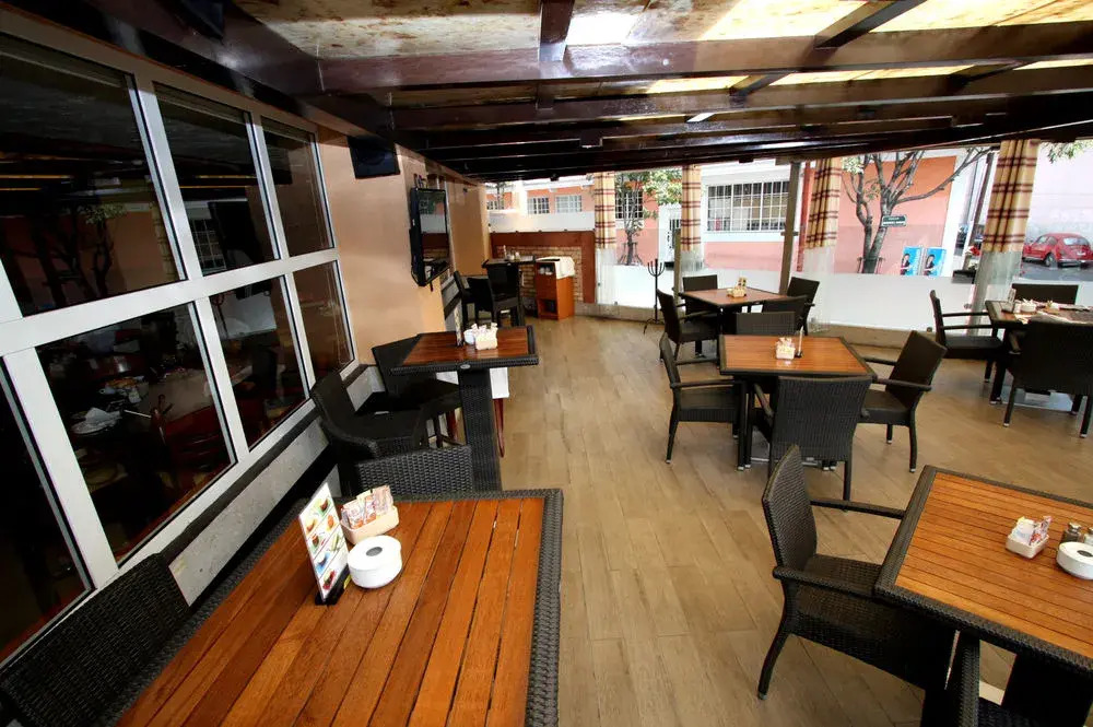 Hotel Parque Satelite