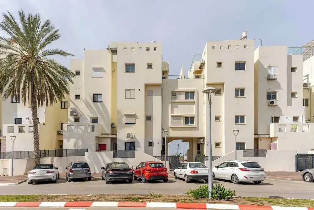 Gugel Waves Apartments HaAliya 75