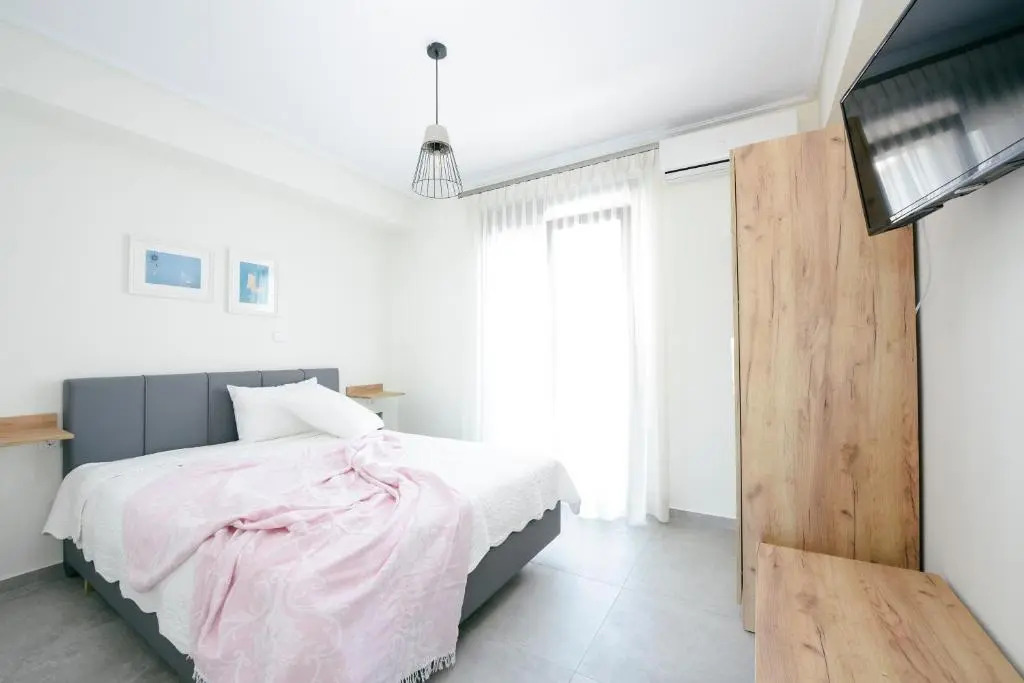 W1 Rooms