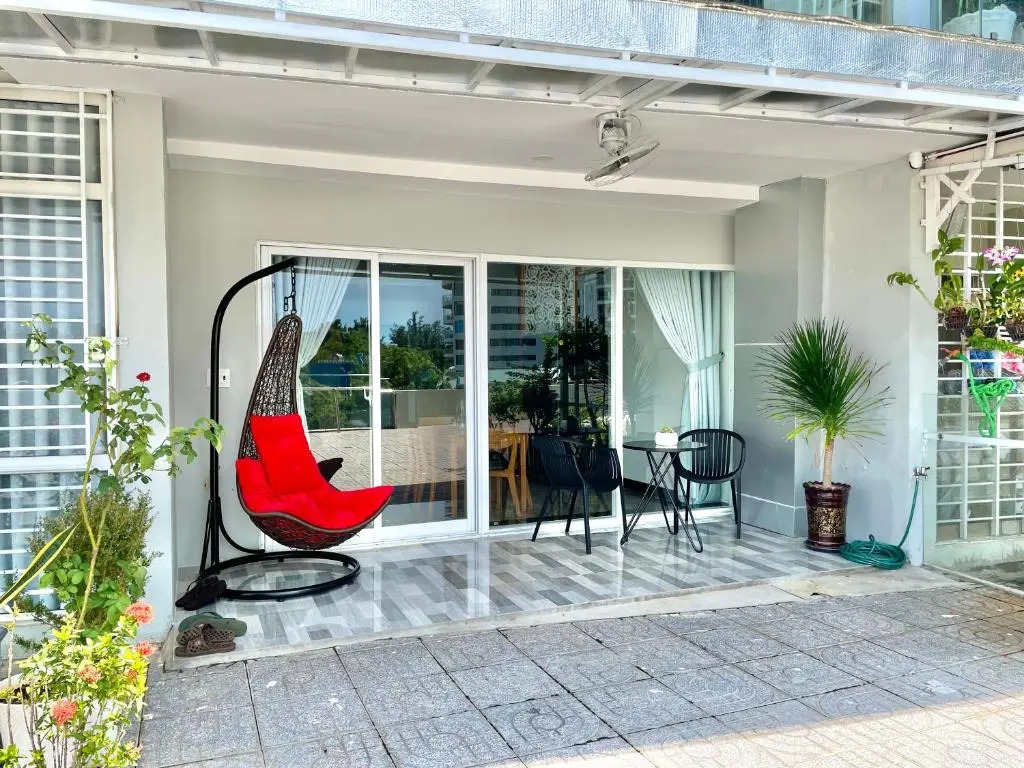 Dic Phoenix 3BR 2WC with terrace (Panda's house)
