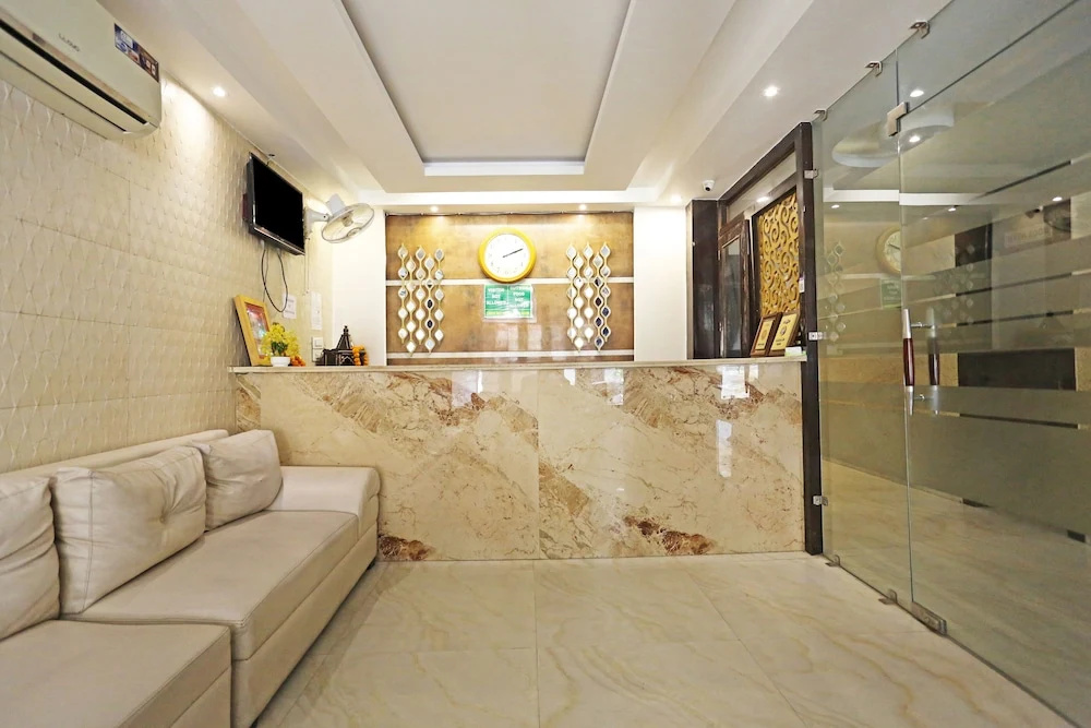 HOTEL ICONIC At Delhi International Airport