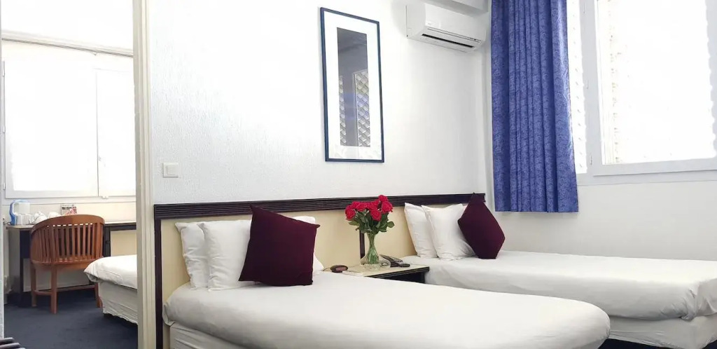 Hotel Le Paris