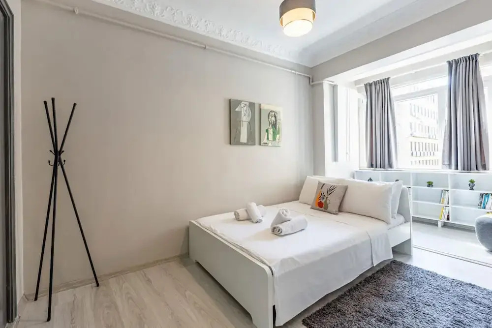 Central and Stylish Flat in Nisantasi
