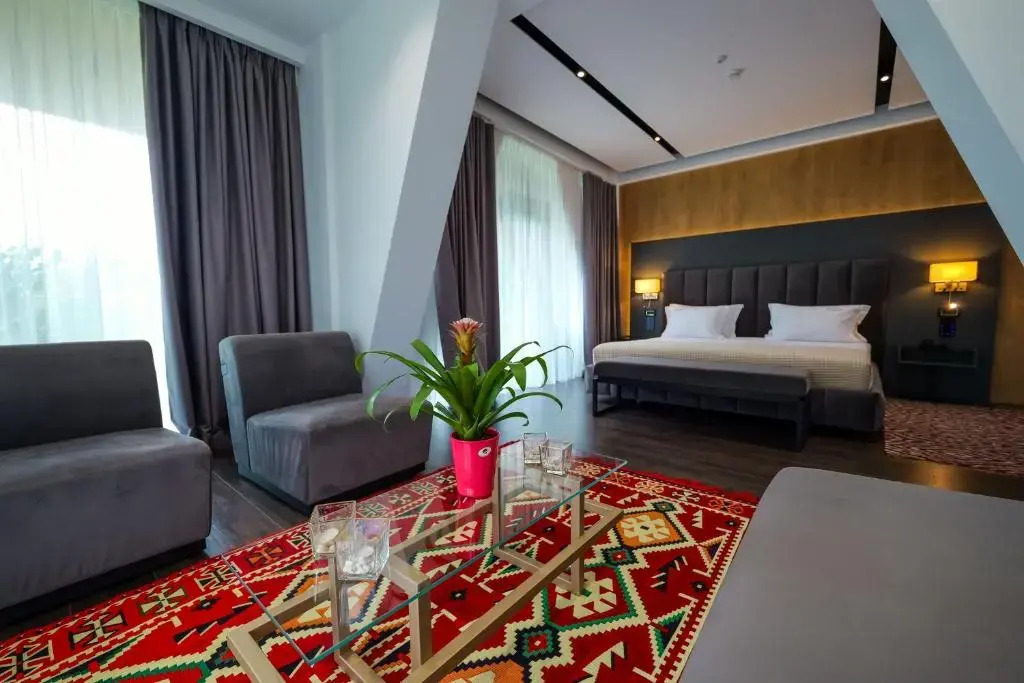 Hotel Uji Ftohte Tepelene