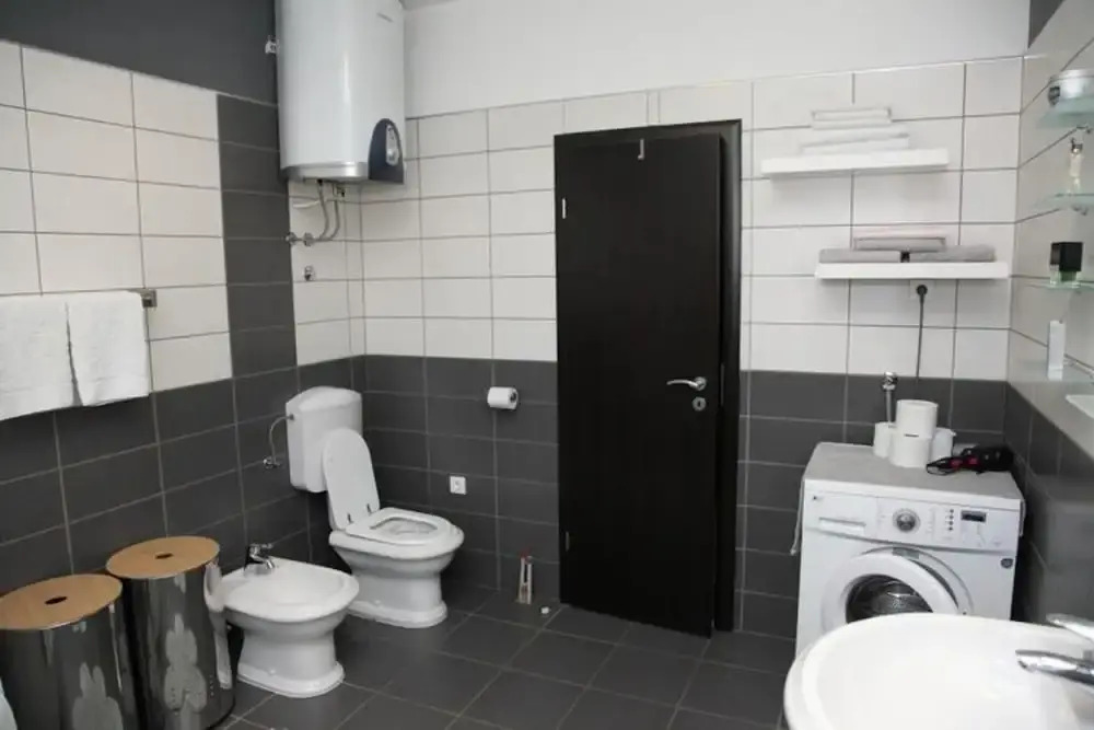 Apartment Toma - Comfort Two Bedroom Apartment With Terrace and Sea View