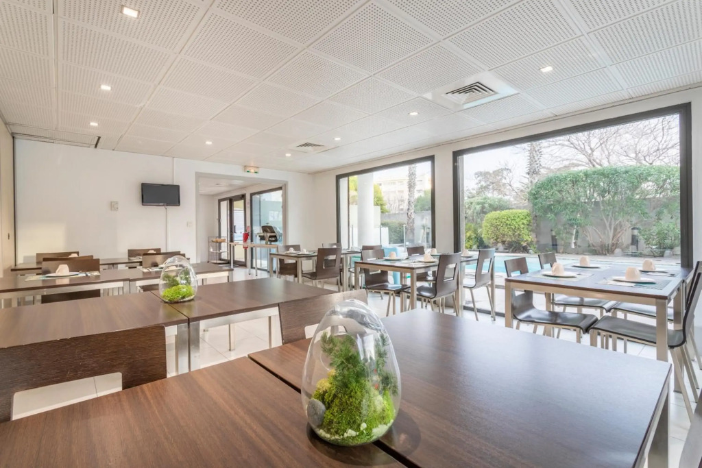 Comfort Aparthotel Zenitude Marseille Prado