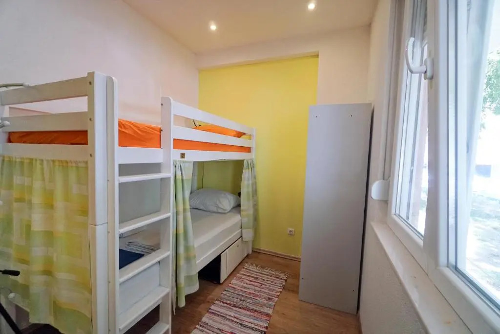 Oasis hostel