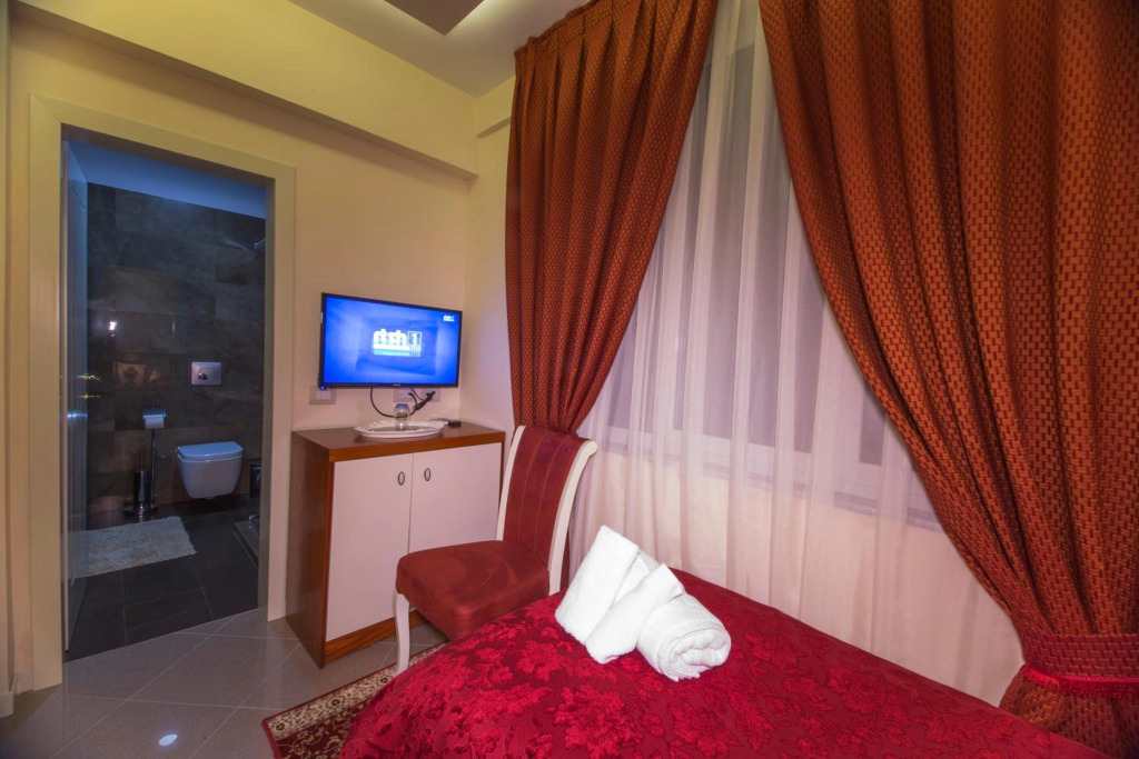 Vila Tako - Hotel