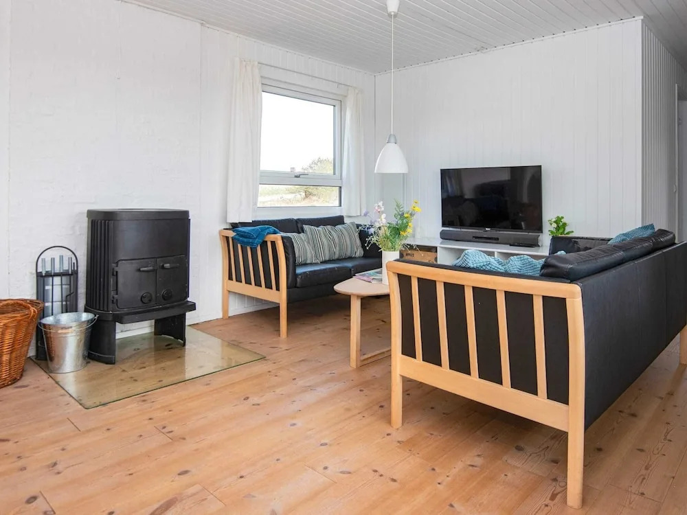Simplistic Holiday Home in OksbÃ¸l near Sea