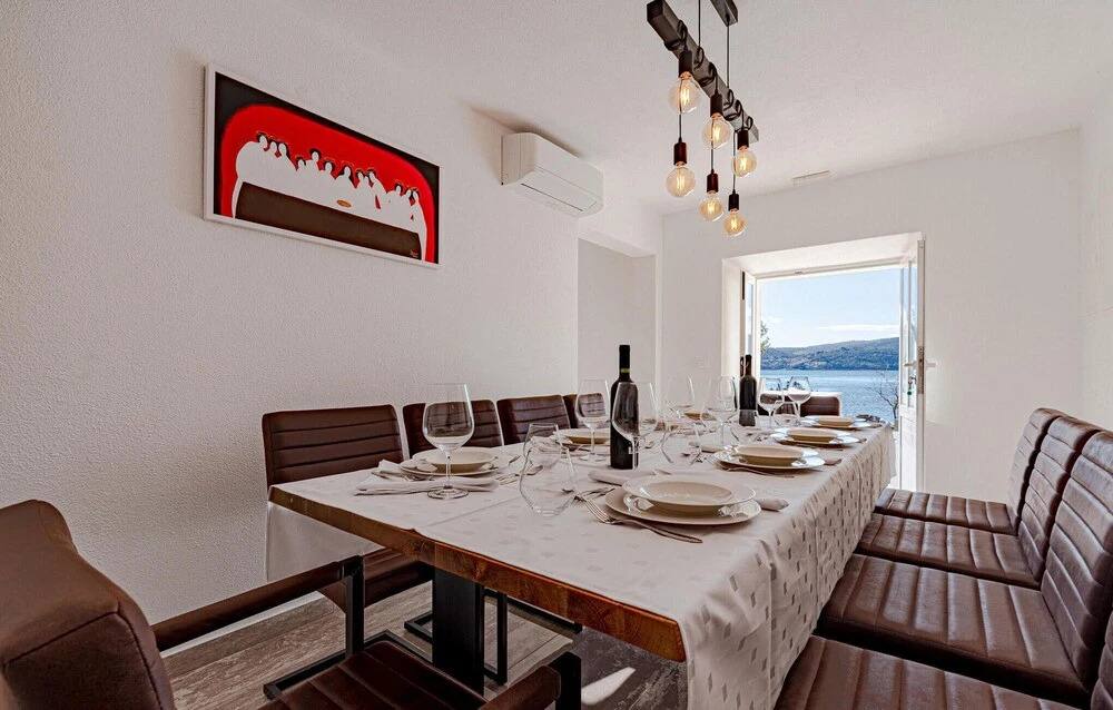 Lovely Home In Kuciste