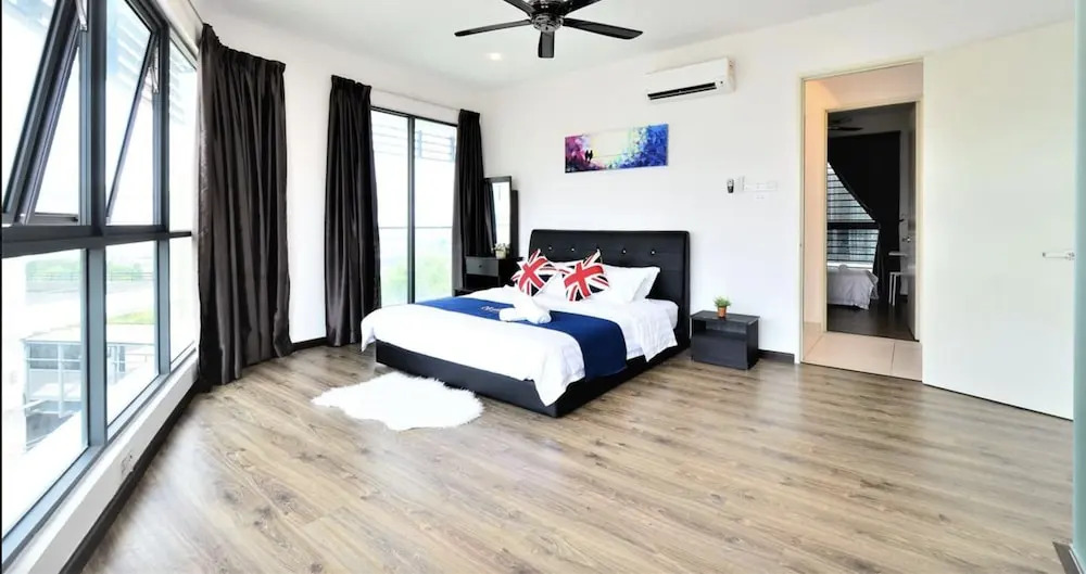 Crystal Suites