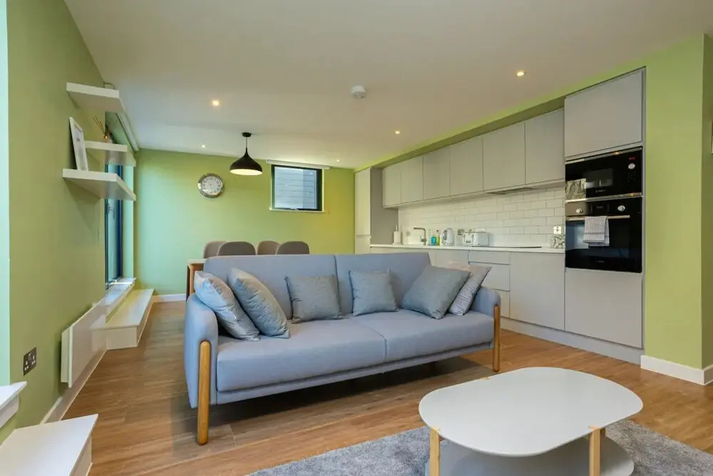 Amazing 2 Bedroom Apartment With Views of Edinburgh Castle