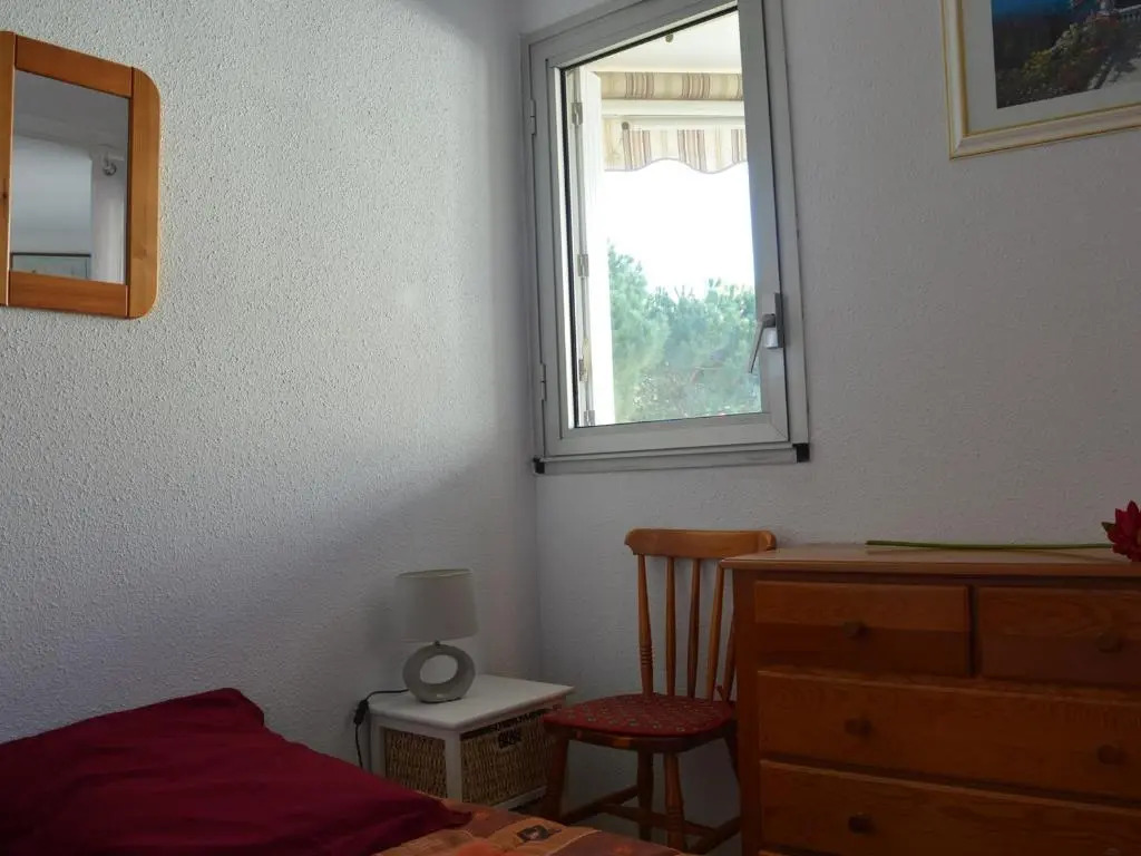 Appartement Le Grau-du-Roi, 2 pièces, 4 personnes - FR-1-250-108