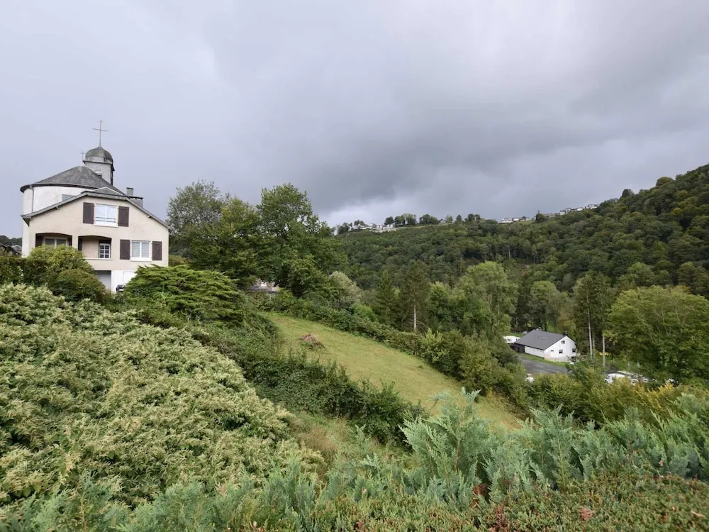 Lovely Holiday Home In Frahan With Terrace