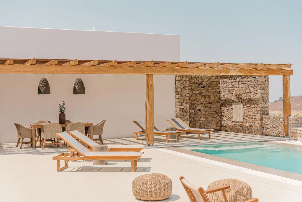 Amarelo Suites