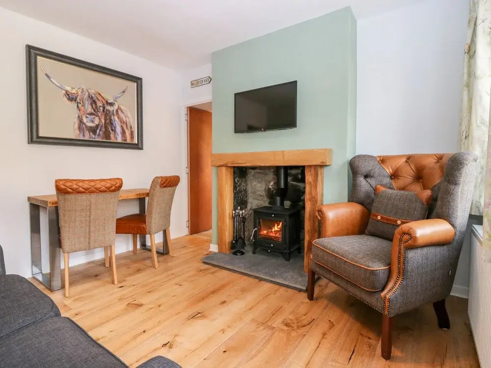 Gairnlea Cottage
