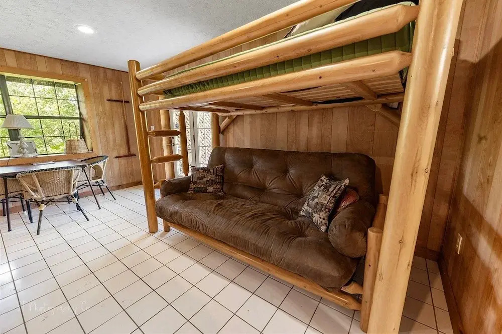 Sweet Magnolia 2 Bedroom Home