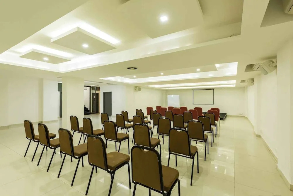 DBR Suites